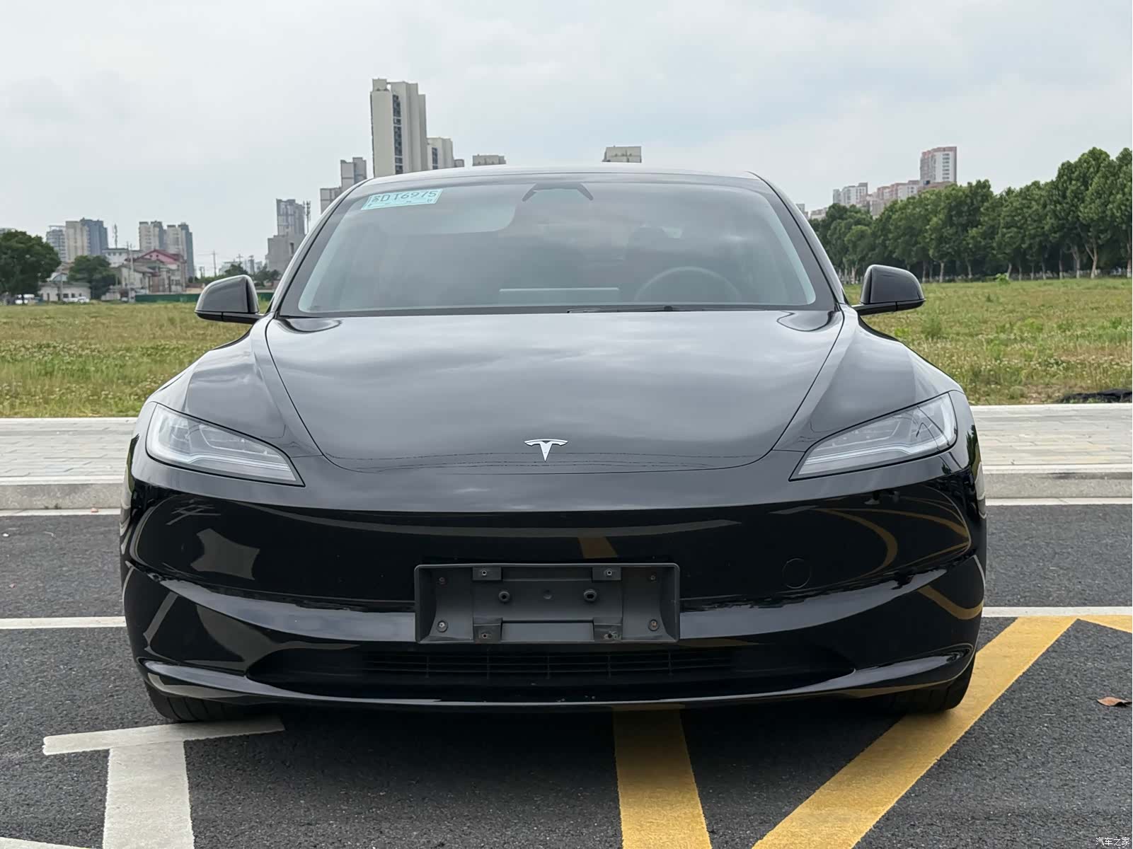 Tesla Model 3, 2023 2