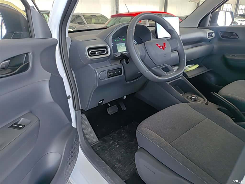 Wuling Hongguang, 2024 16