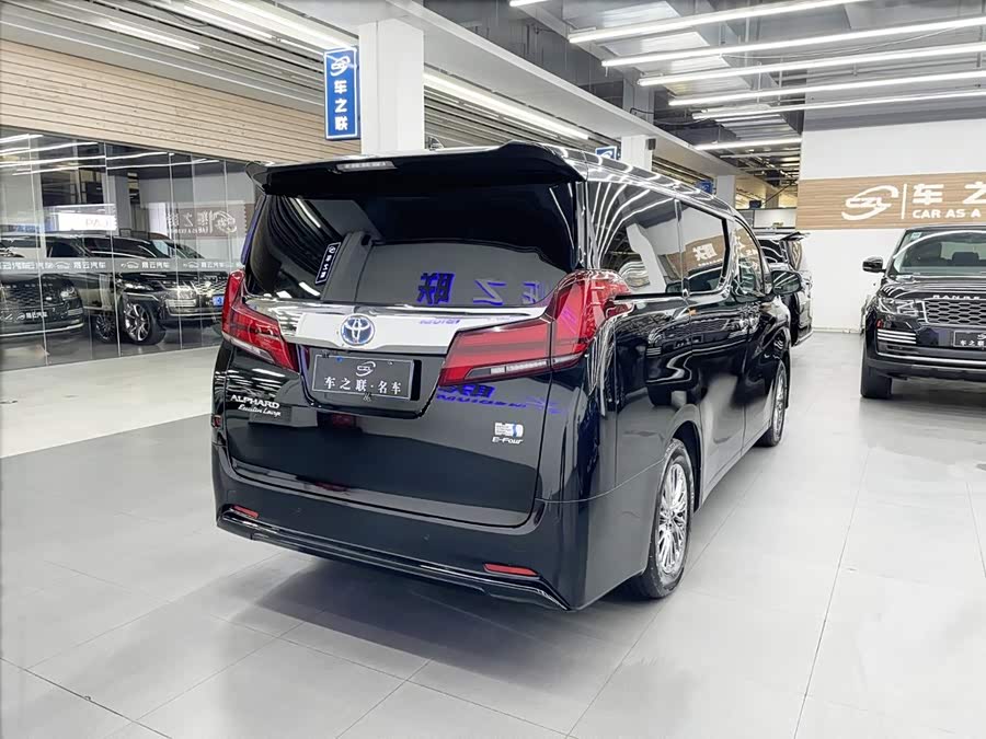 Toyota Alphard 2020, фото 6