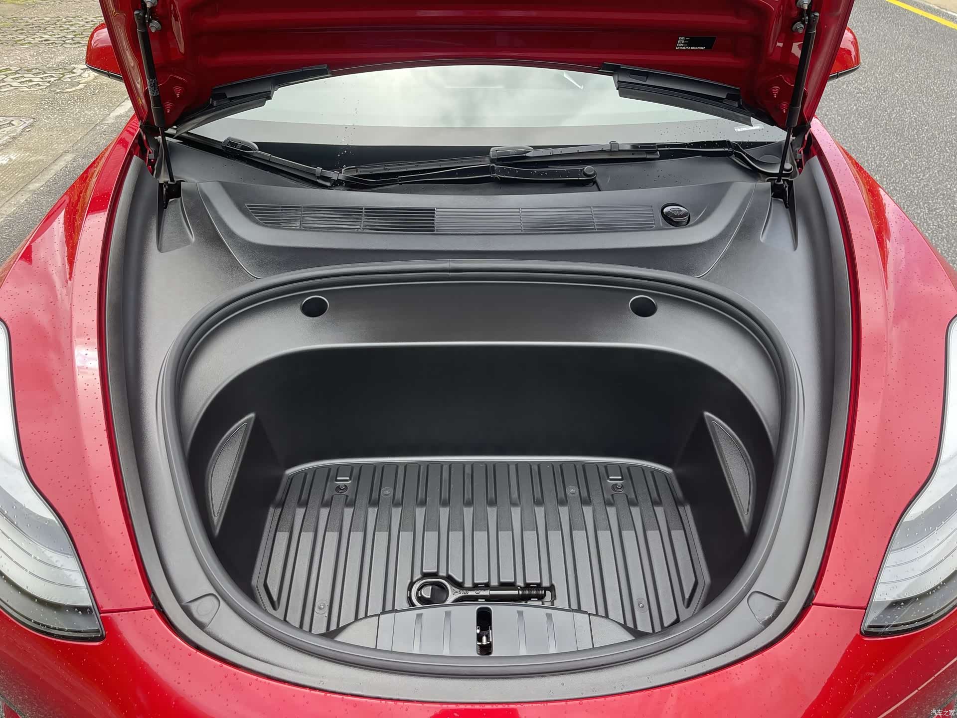 Tesla Model 3, 2021 14