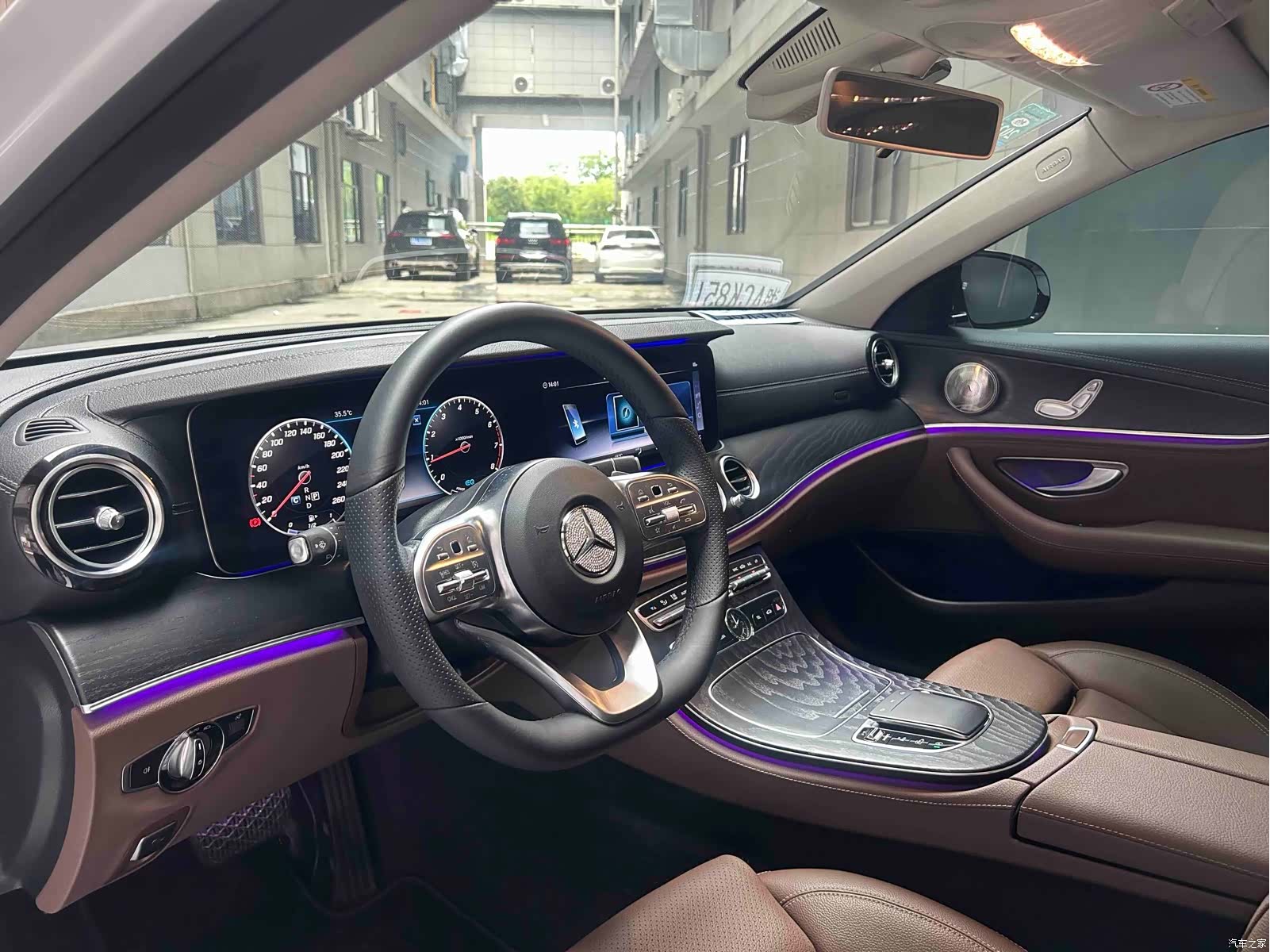 Mercedes-Benz E-Class, 2019 15