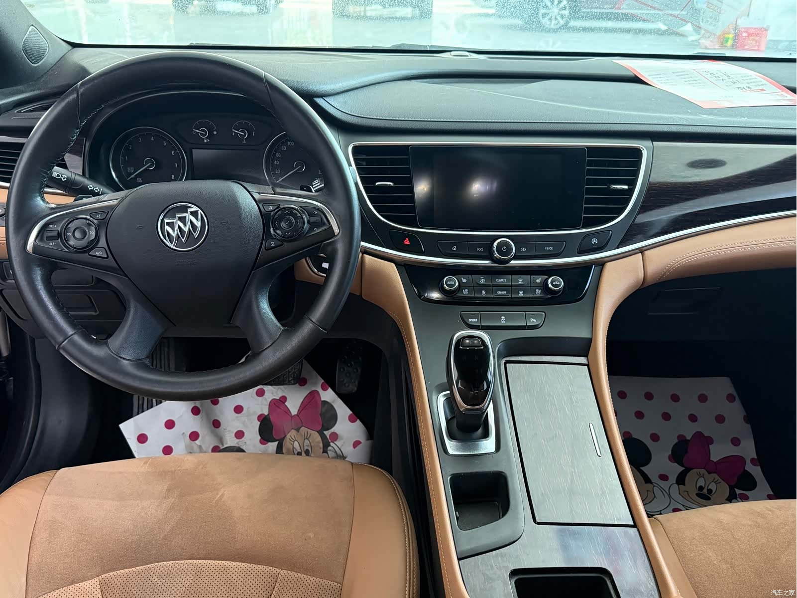 Buick LaCrosse, 2017 все фото