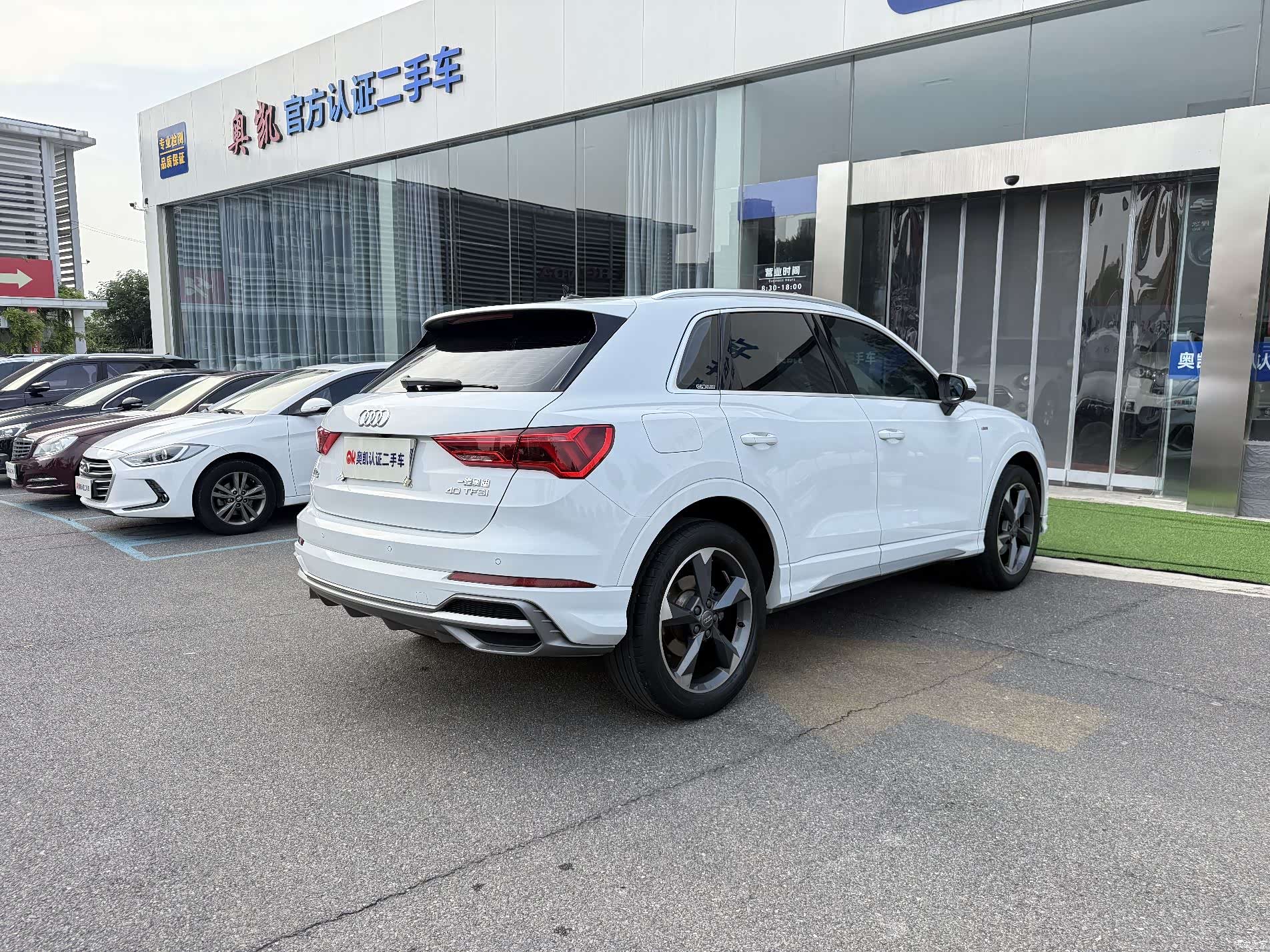 Audi Q3, 2019 4