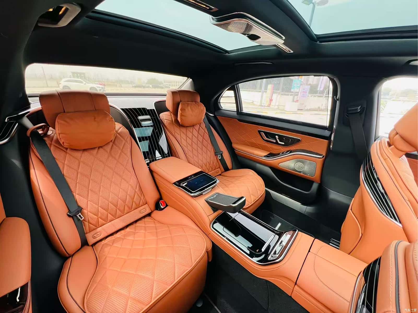 Mercedes-Benz S-Class, 2022 9