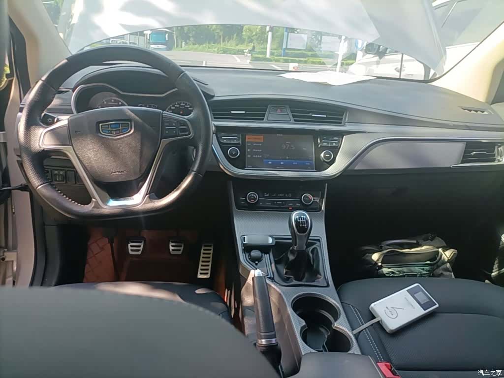 Geely Emgrand, 2018 10