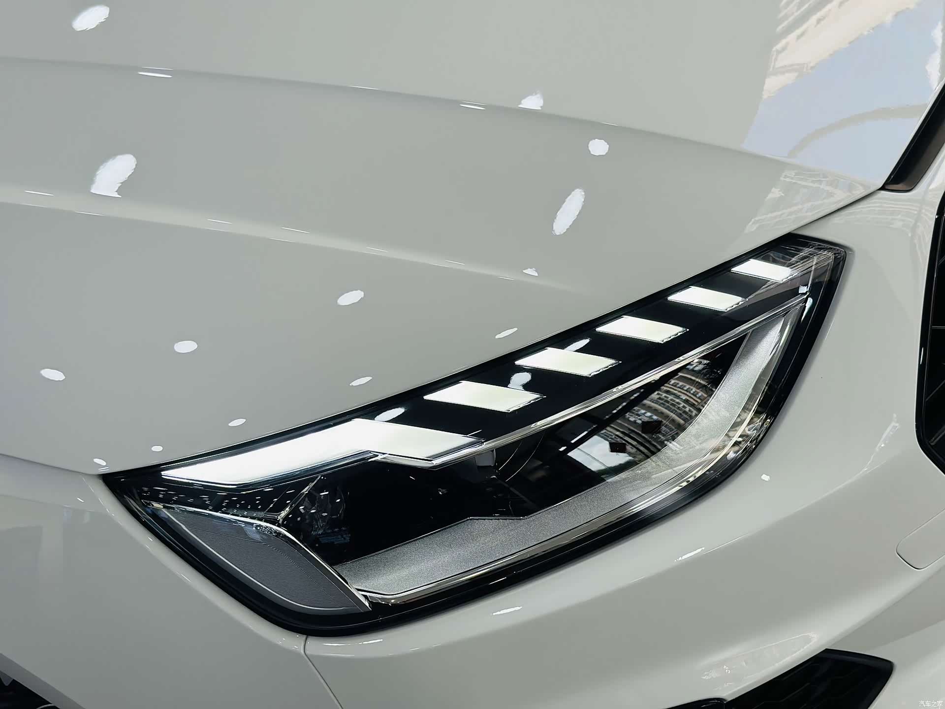 Audi A4L, 2022 10