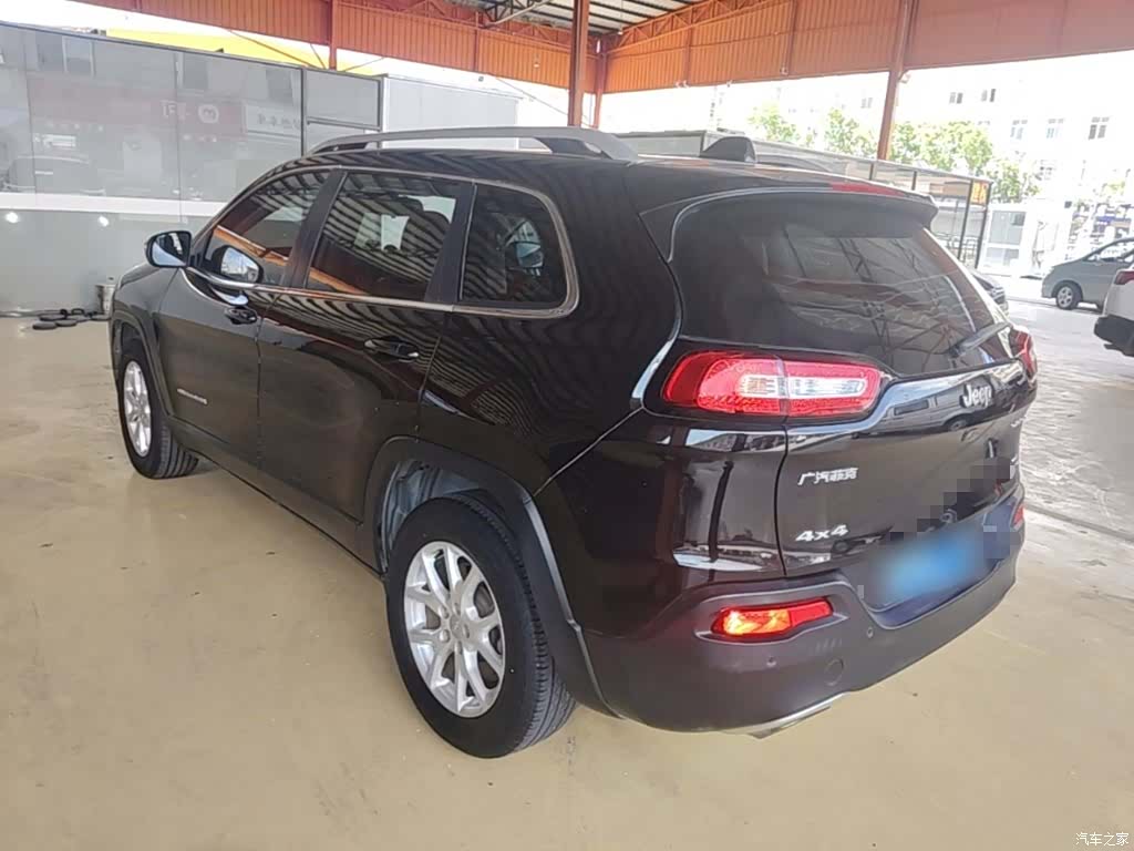 Jeep Cherokee, 2016 все фото