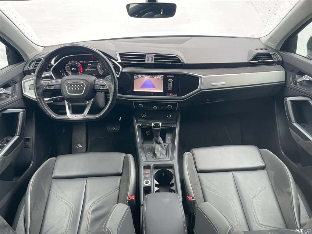 Audi Q3, 2023 8