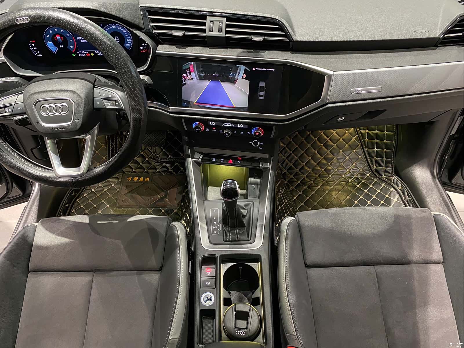 Audi Q3, 2022 14