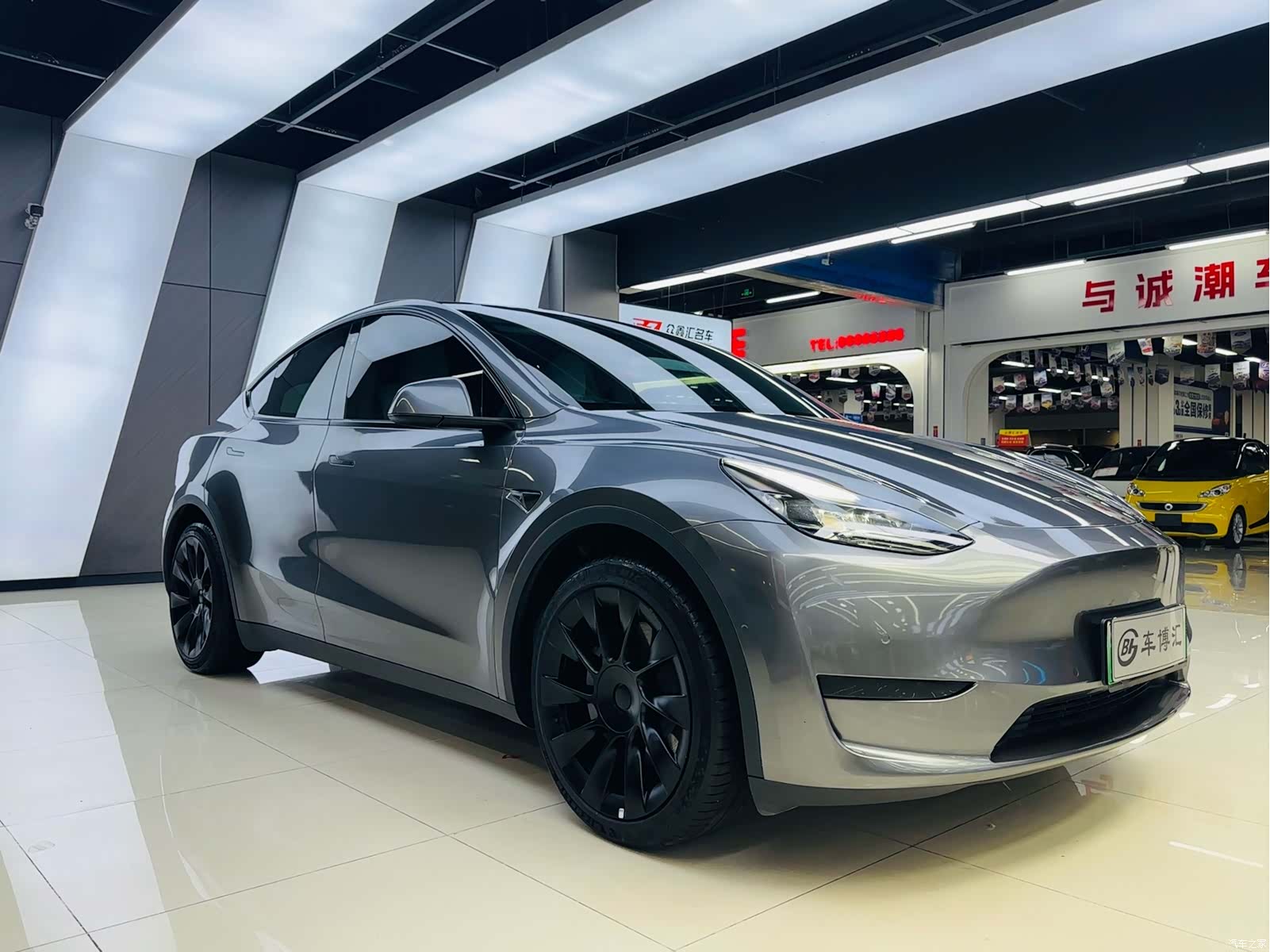 Tesla Model Y, 2023 3