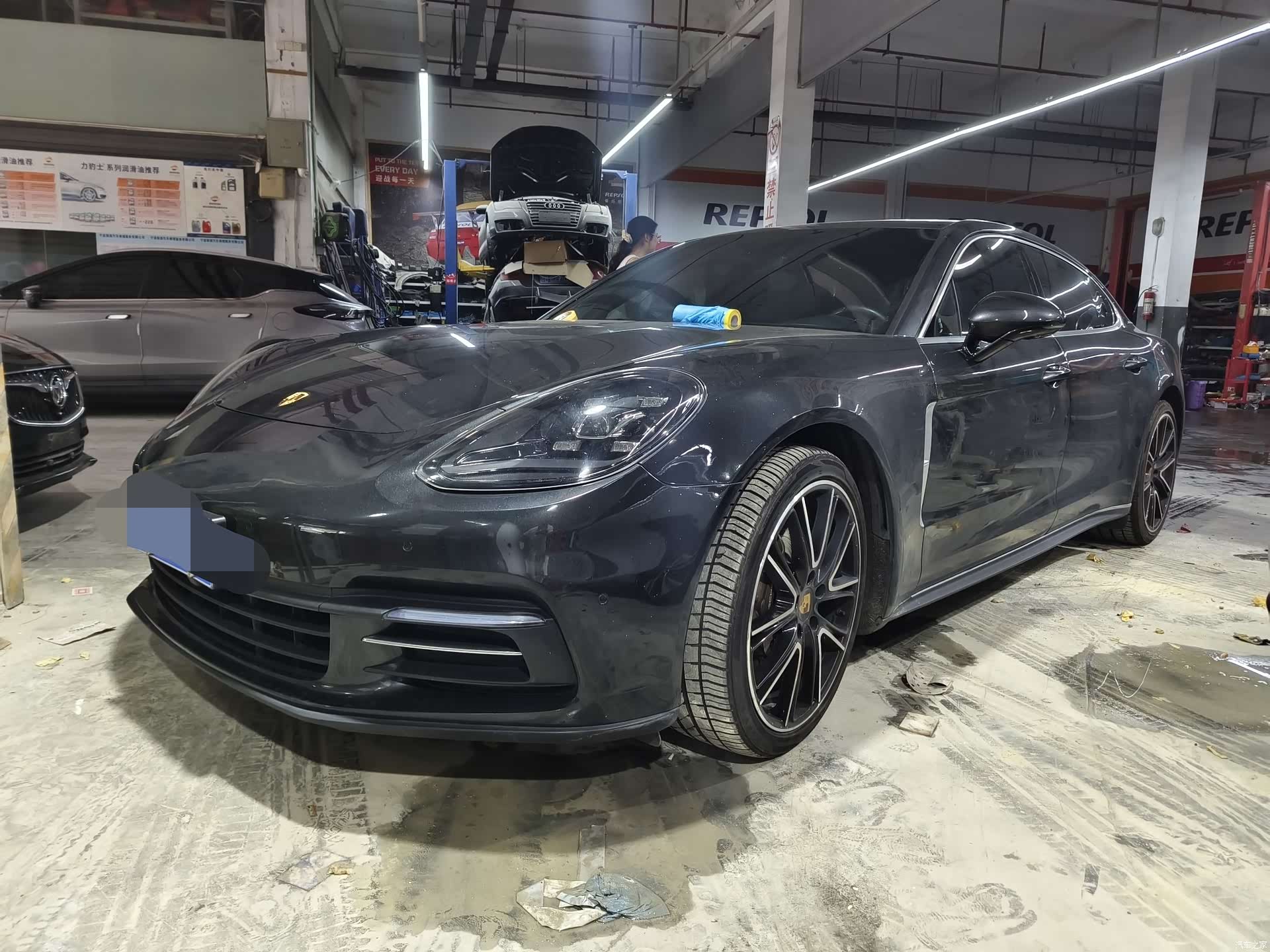 Porsche Panamera