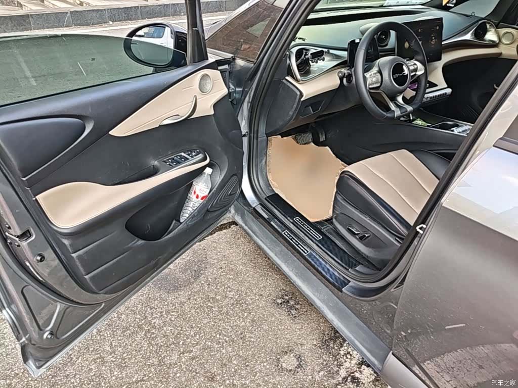 BYD Dolphin, 2023 16