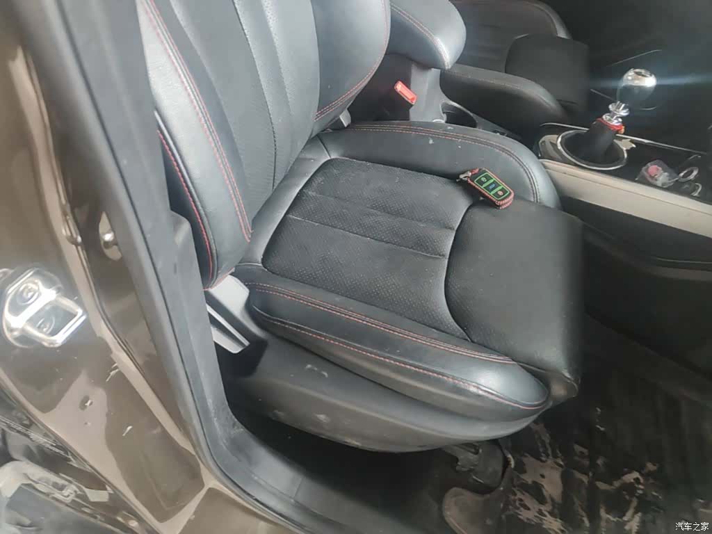 Zotye X5, 2017 25