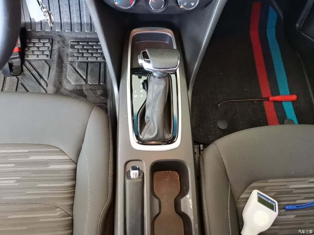 Chevrolet 320, 2018 14