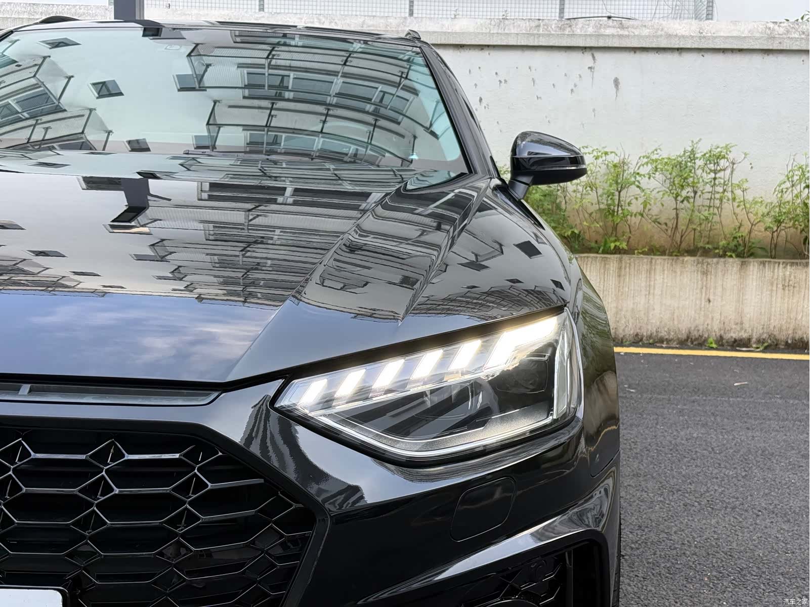 Audi A4, 2021 4