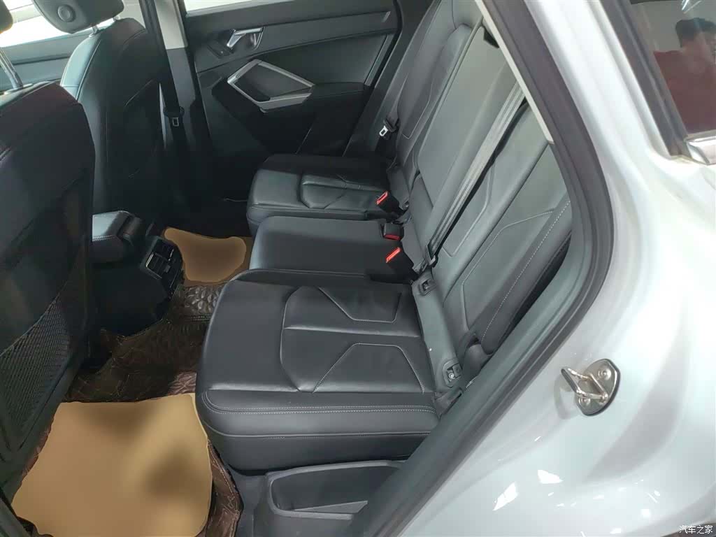 Audi Q3, 2021 13