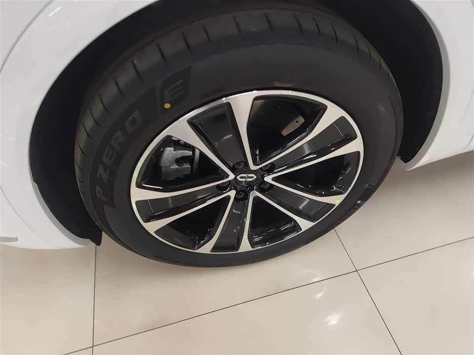 AITO Ask the world M7