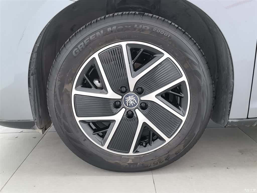 BYD Qin, 2024 17