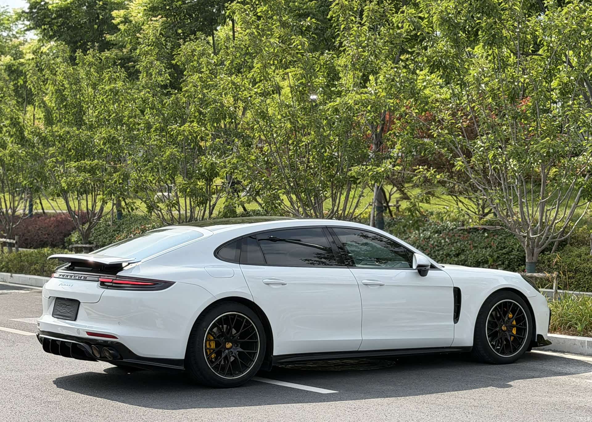 Porsche Panamera, 2019 11