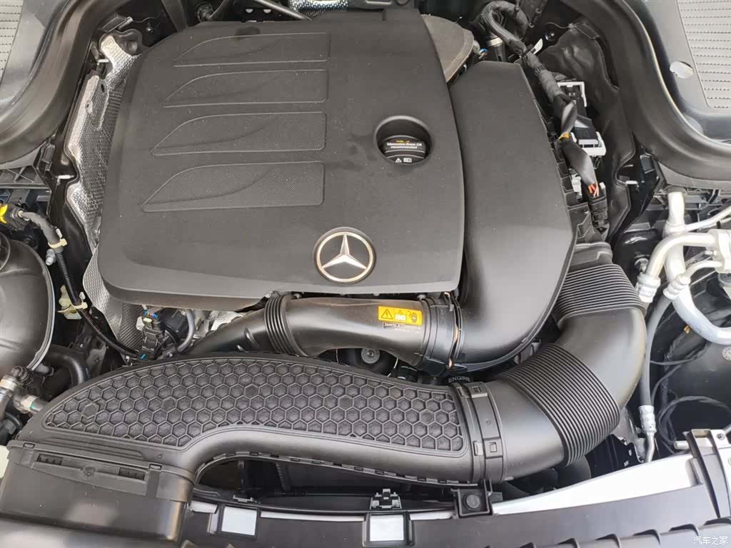 Mercedes-Benz GLC, 2022 16