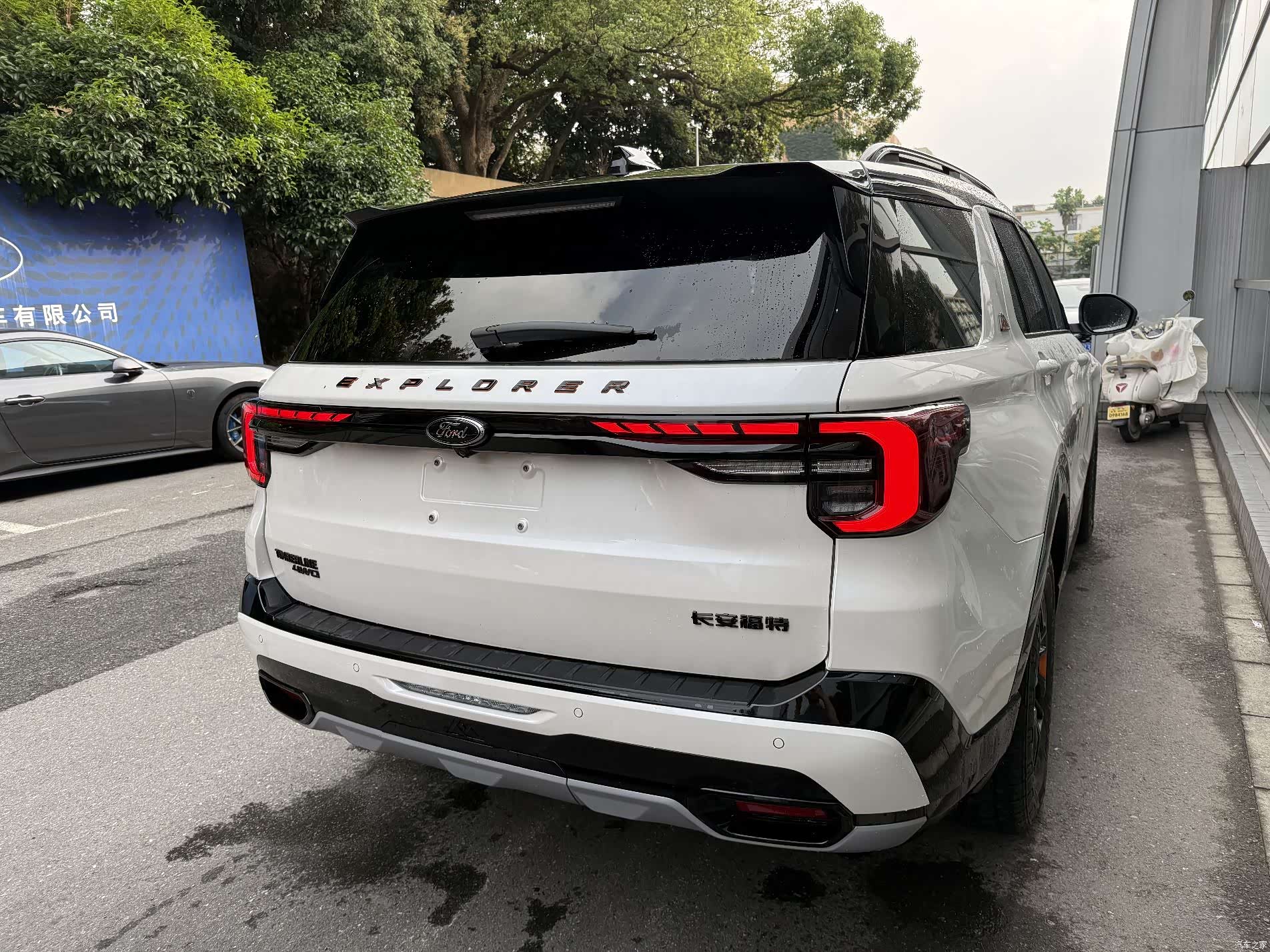 Ford Explorer, 2024 8