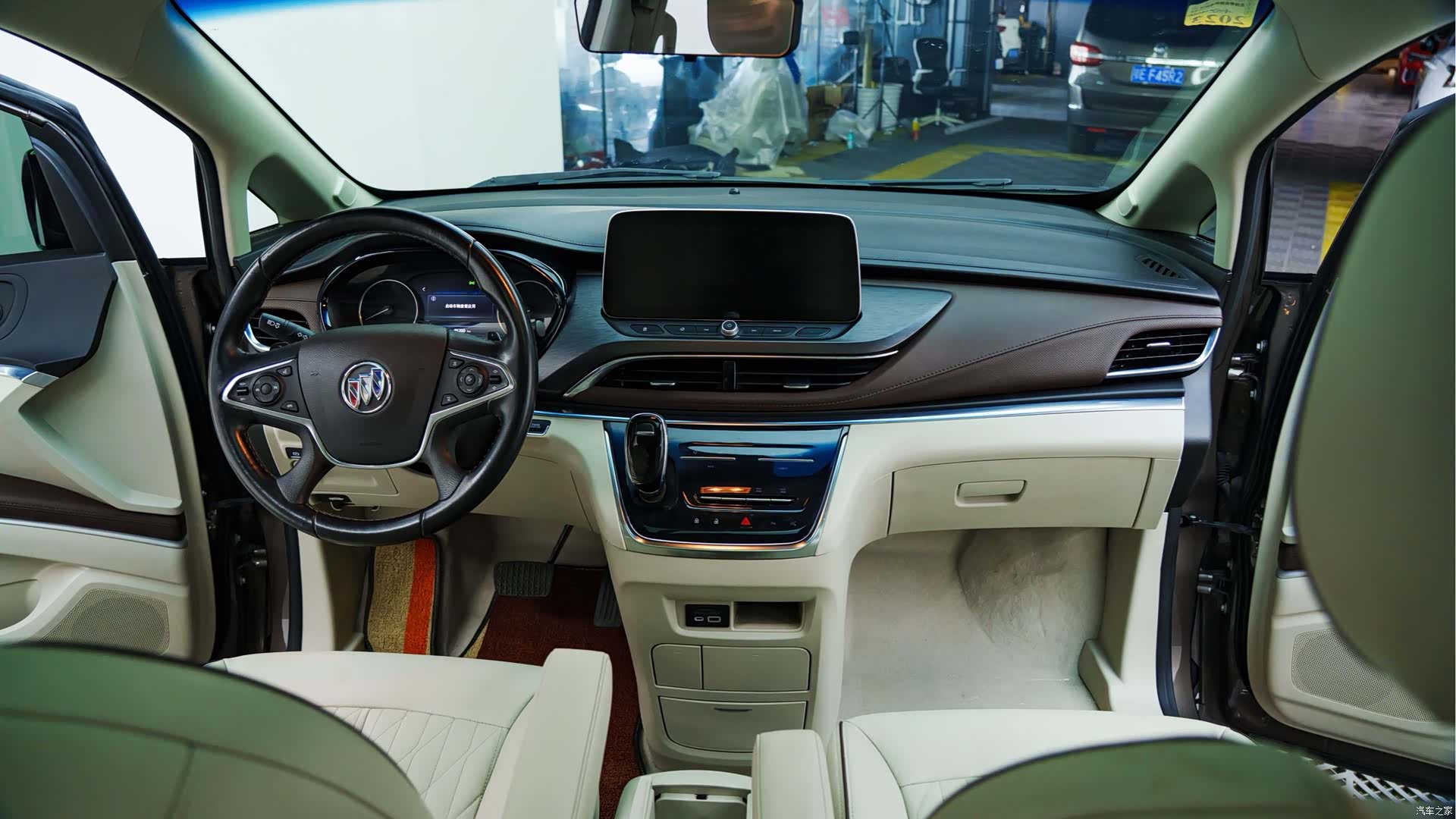Buick GL8, 2021 8