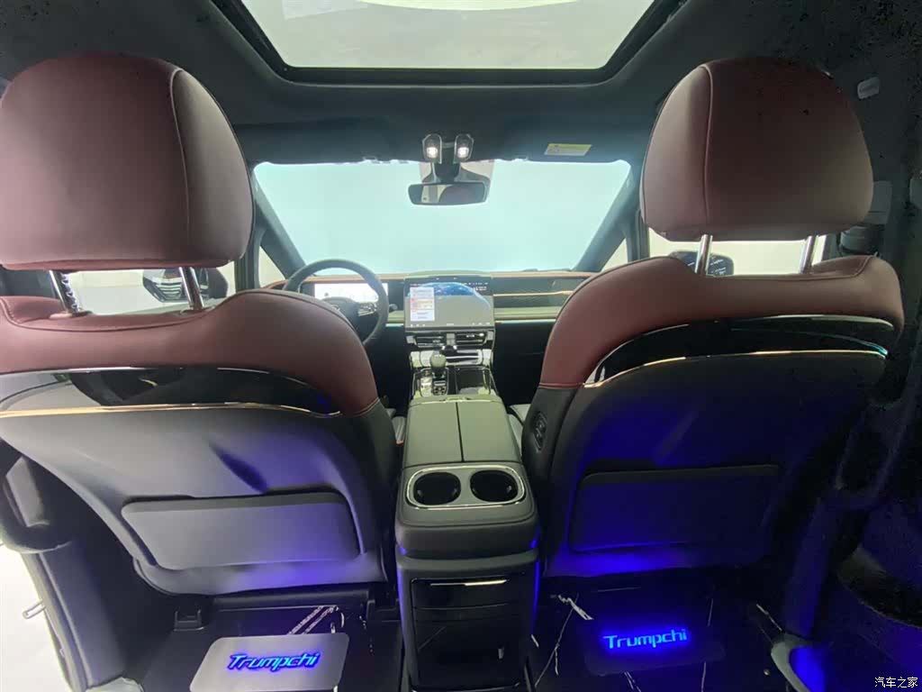Trumpchi M8, 2025 27