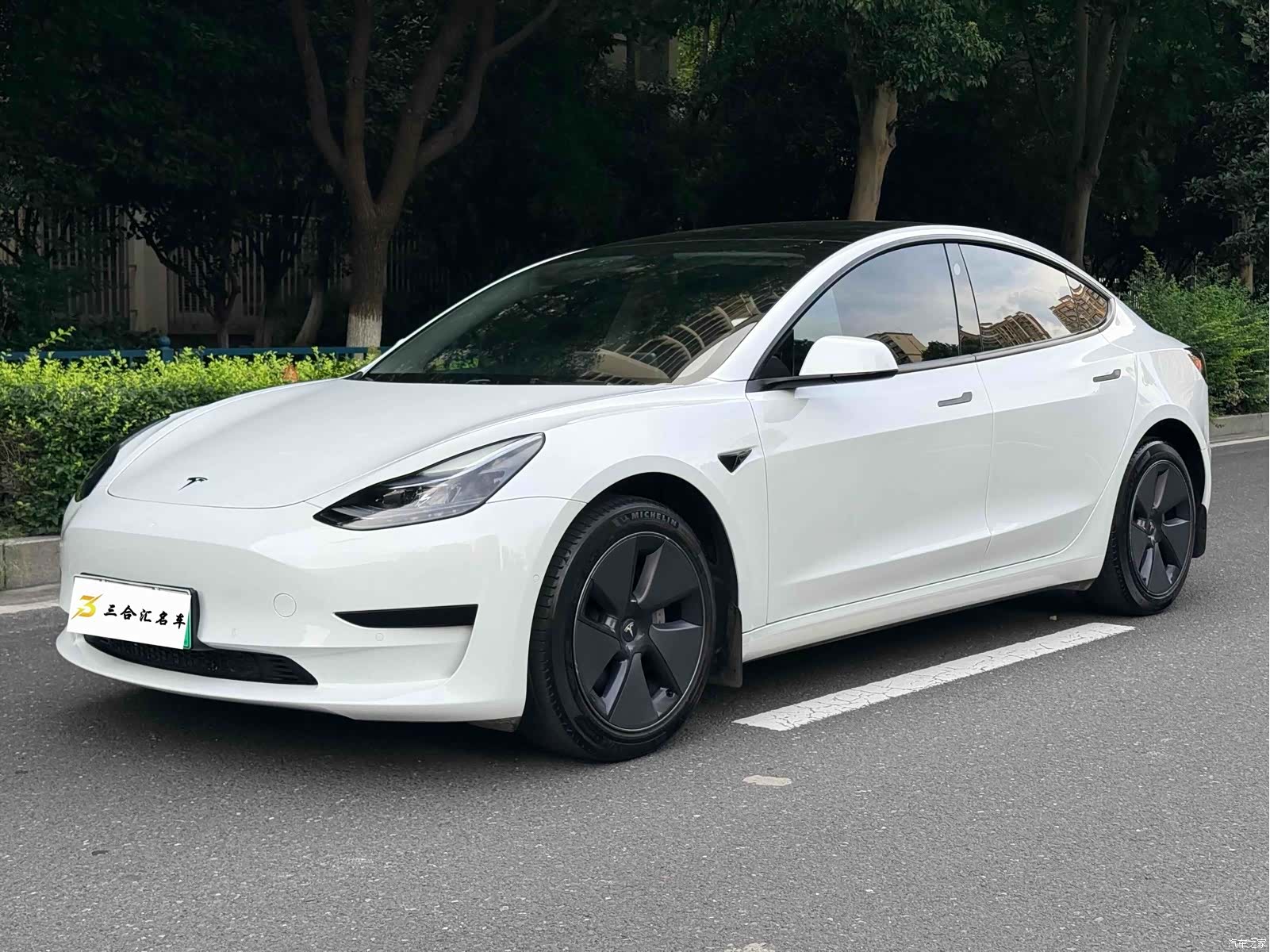 Tesla Model 3, 2023 1