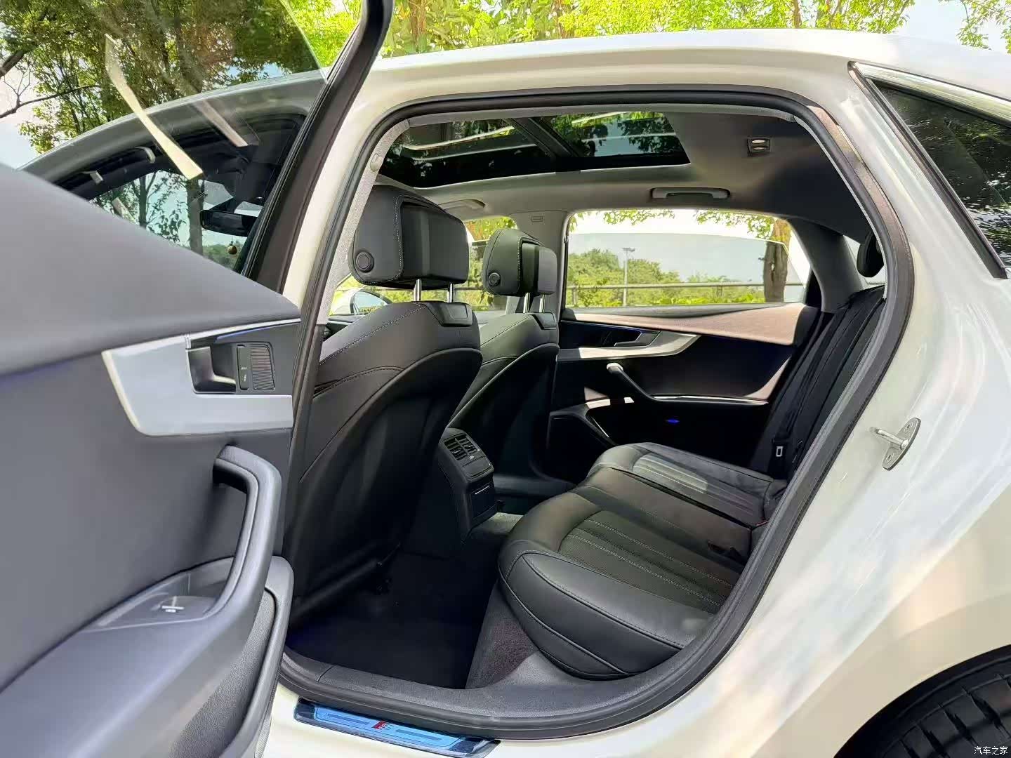 Land Rover Discovery, 2021 30