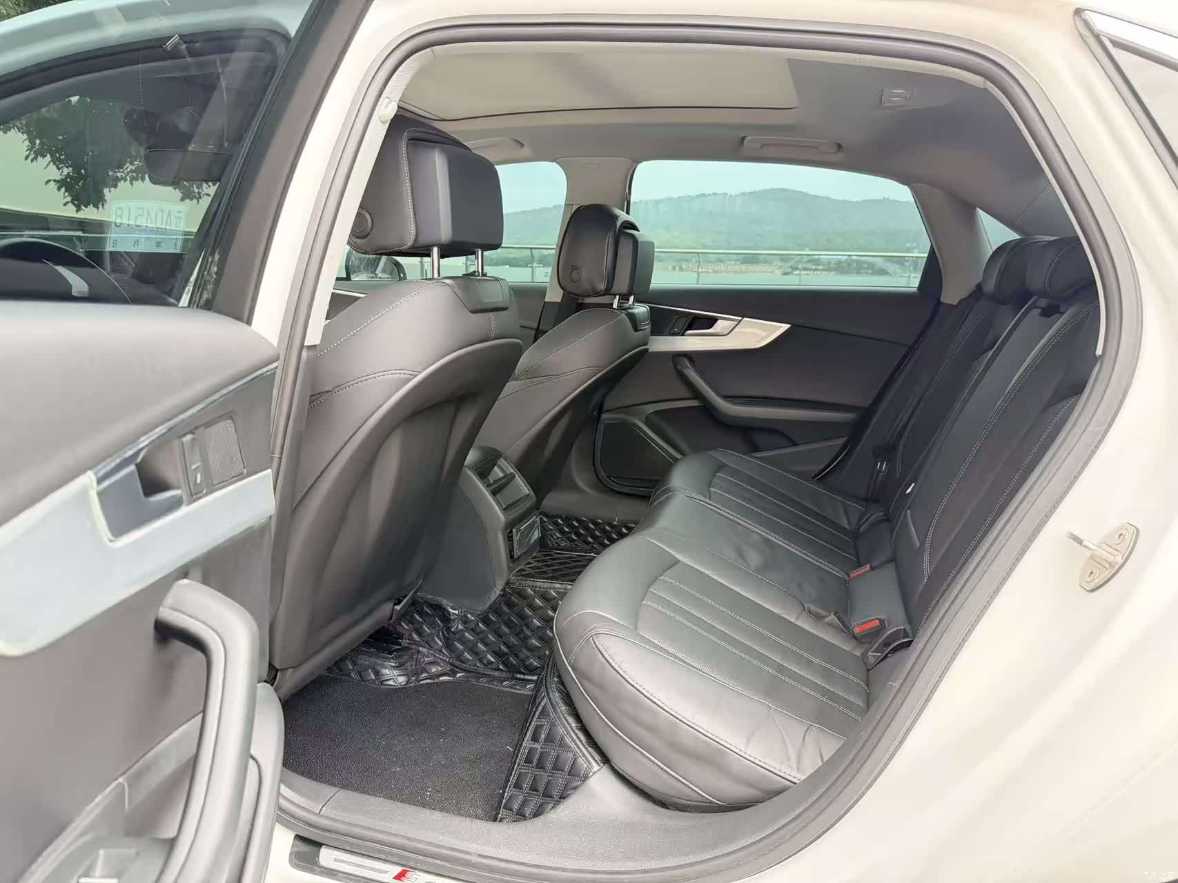Land Rover Discovery, 2021 8