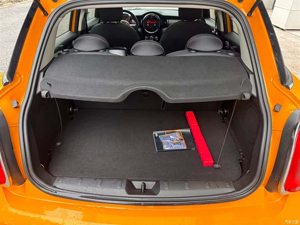 Mini ONE, 2015 17