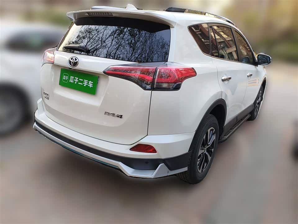 Toyota RAV4 Rongfang