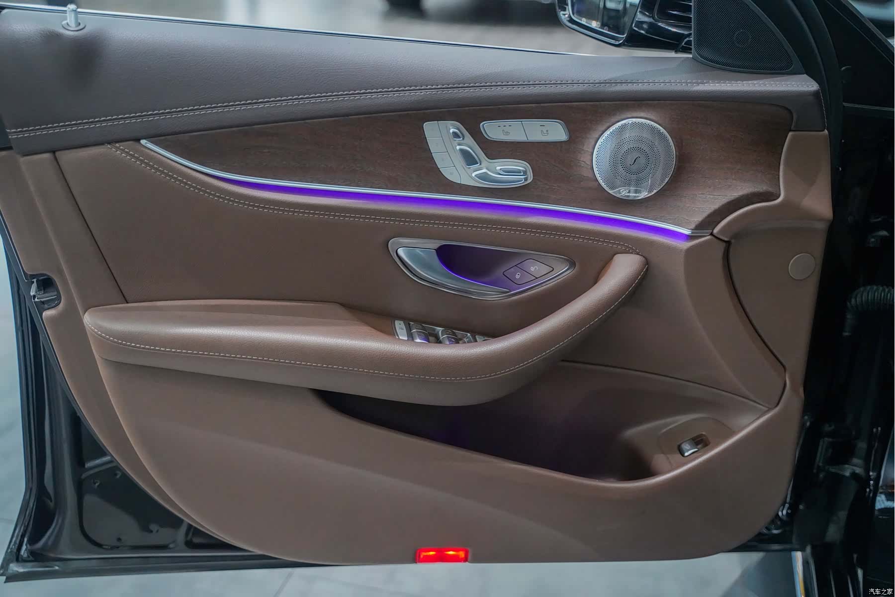 Mercedes-Benz E-Class, 2023 все фото