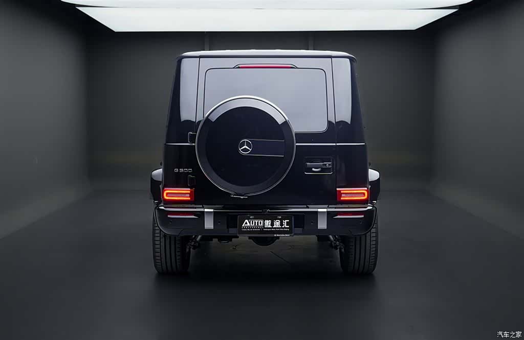 Mercedes-Benz G-Class, 2026 4