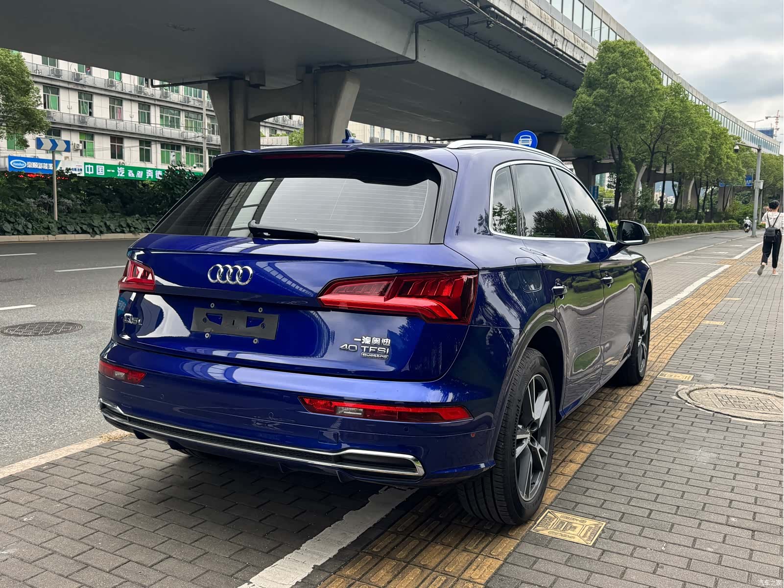 Audi Q5L, 2020 все фото