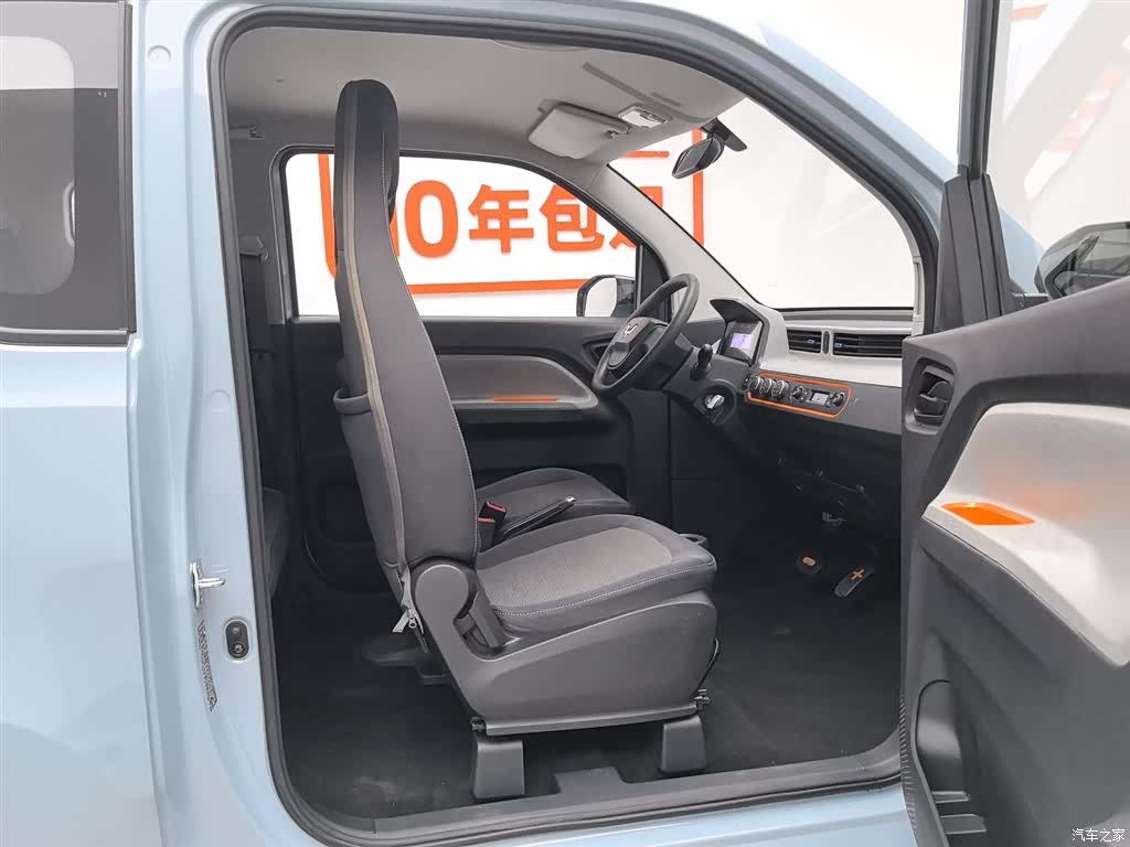 Wuling MINIEV, 2022 23