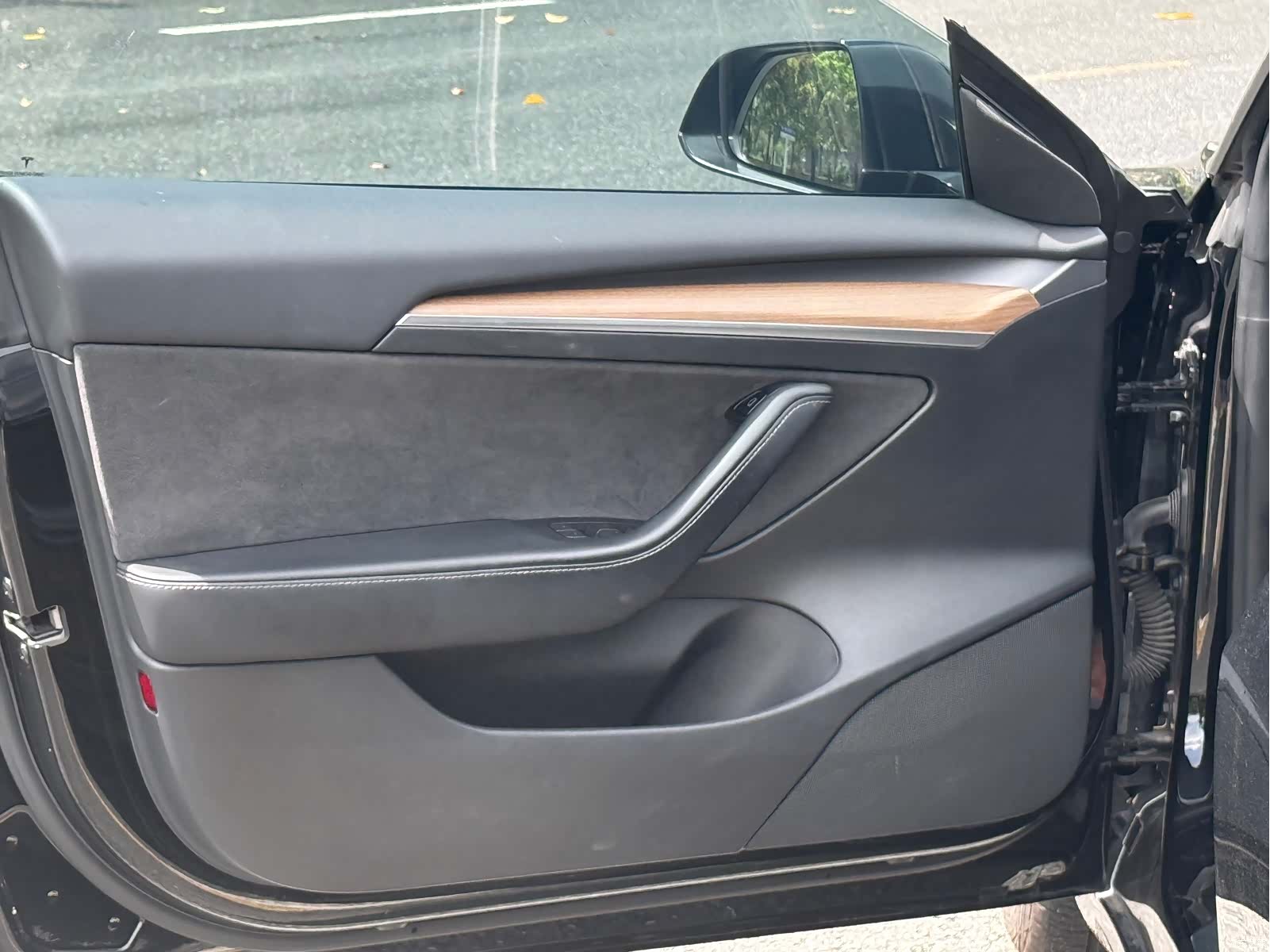 Tesla Model 3, 2023 4