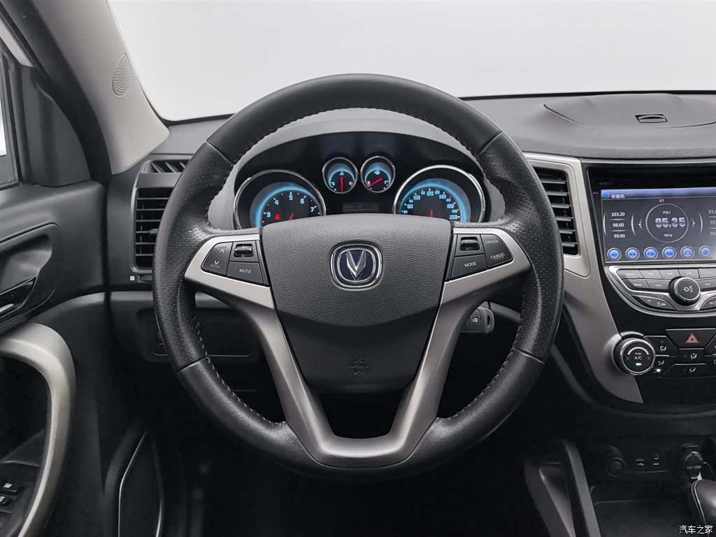 Changan CS35, 2014 11