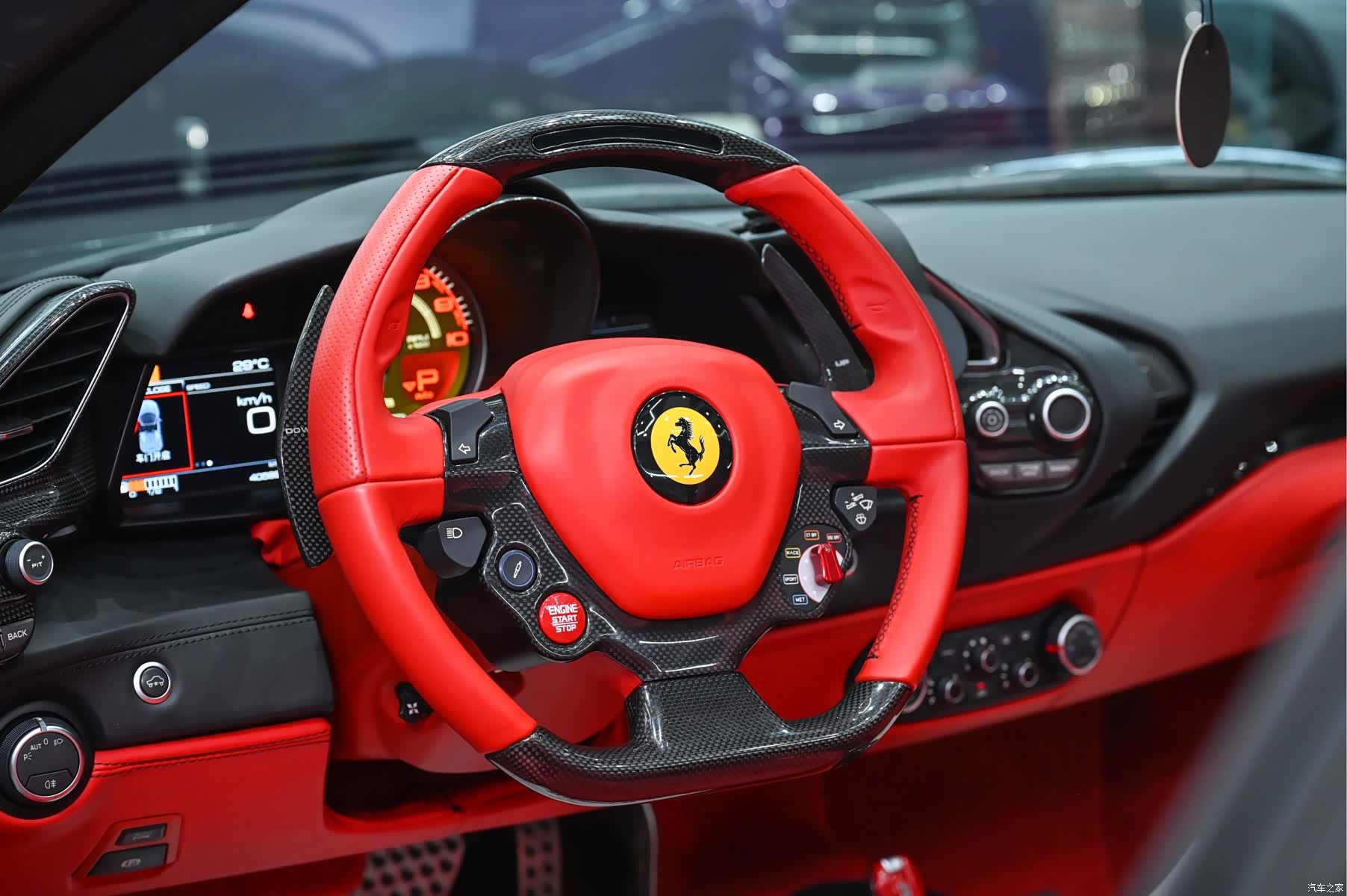 Ferrari 488, 2018 12