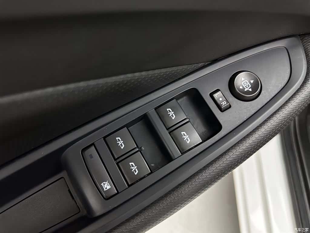 Buick Verano, 2023 24