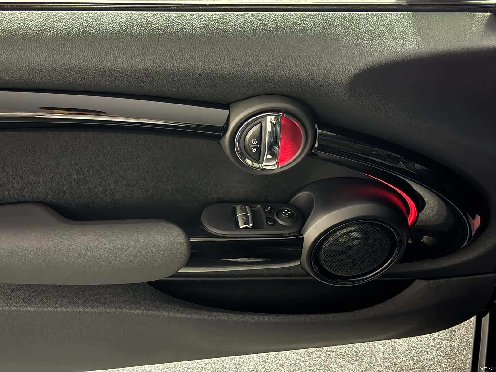 Mini Cooper, 2022 все фото