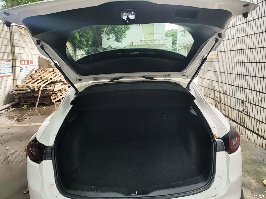 Mazda CX-4, 2020 19