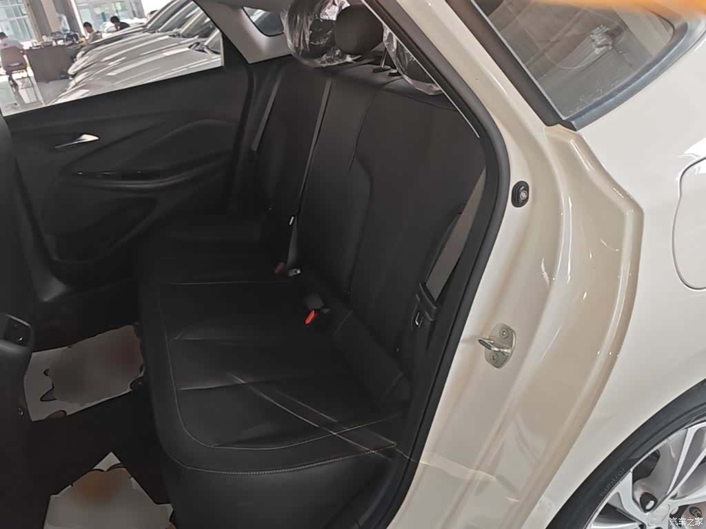 Buick Verano, 2023 17