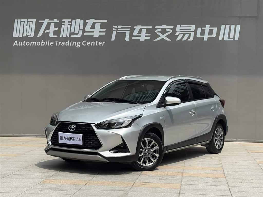 Toyota YARiS L