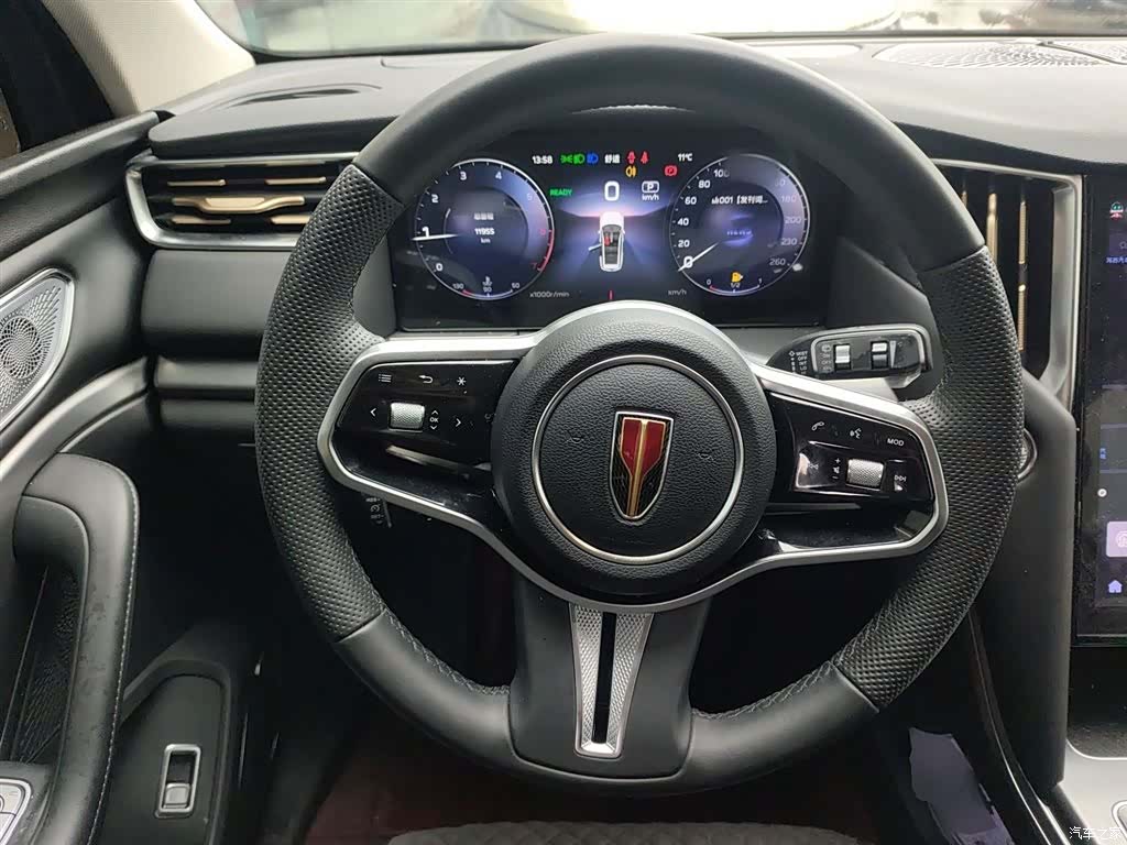 Hongqi HS7, 2025 7