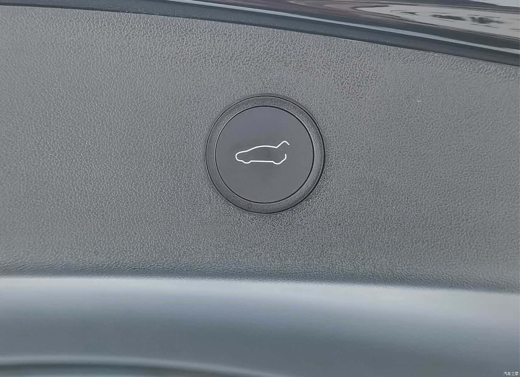 Tesla Model 3, 2022 26