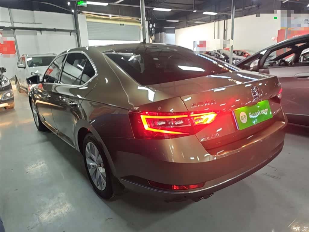 Skoda Superb, 2016 все фото