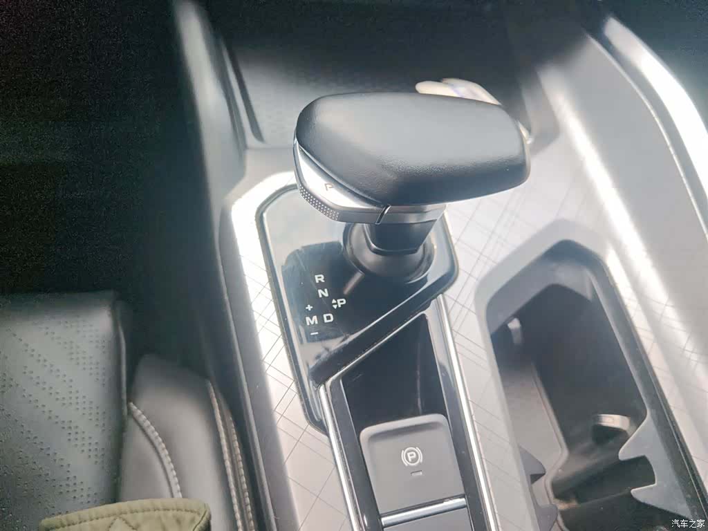 Geely Preface, 2021 14