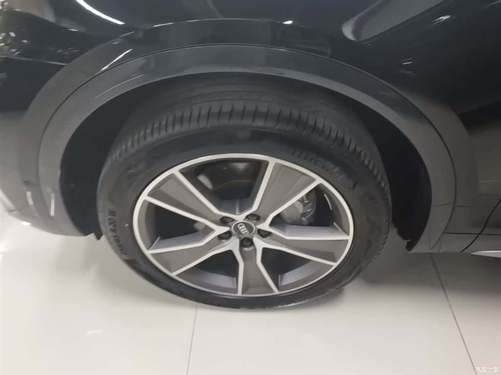 Audi Q5L, 2023 23