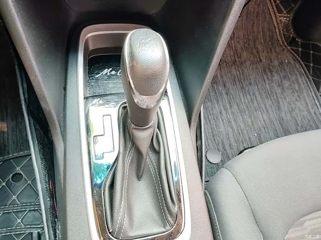 Chevrolet 320, 2019 14